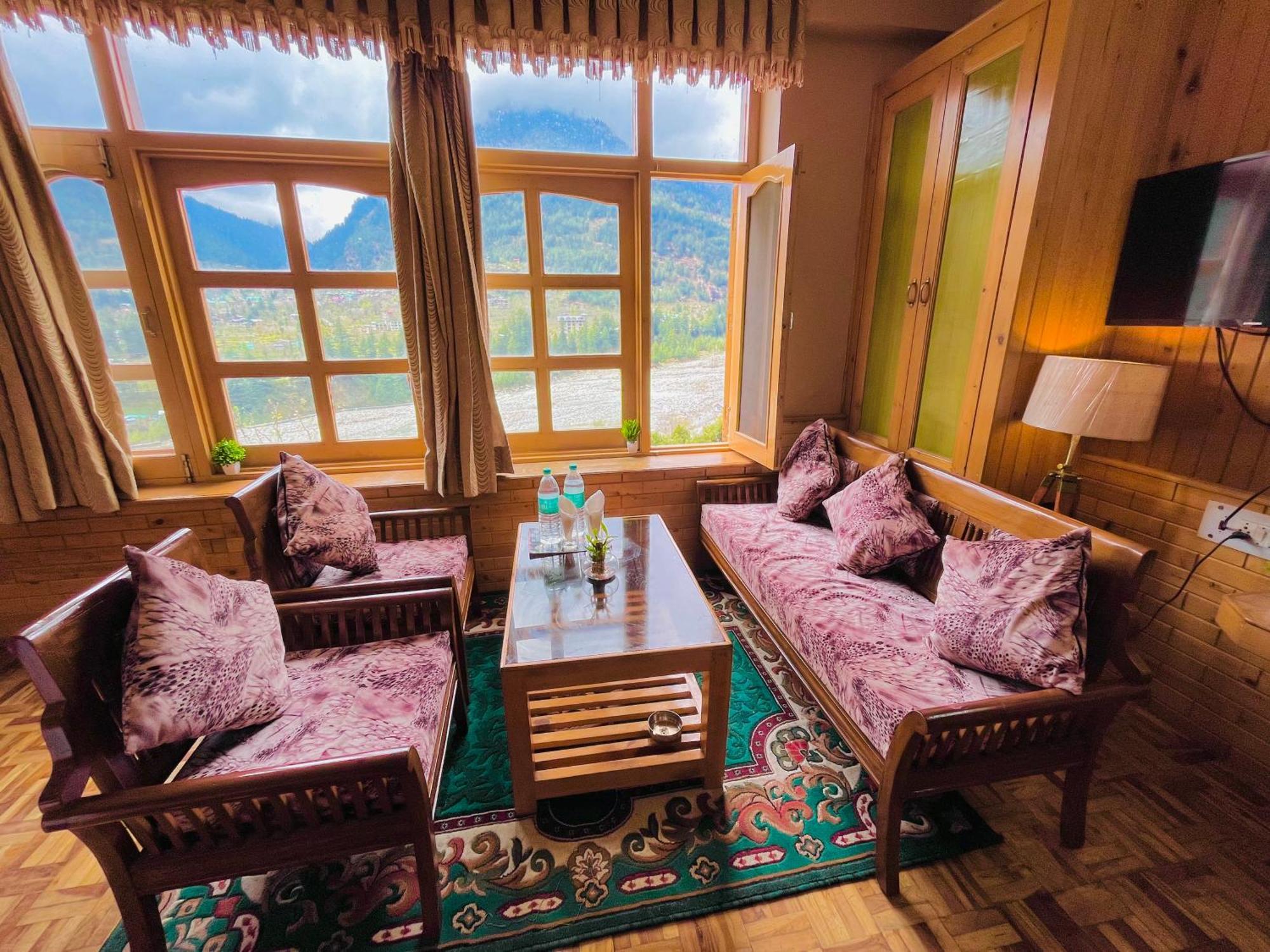 Snow Clad Riverview Hotel & Resort, Manali Dış mekan fotoğraf