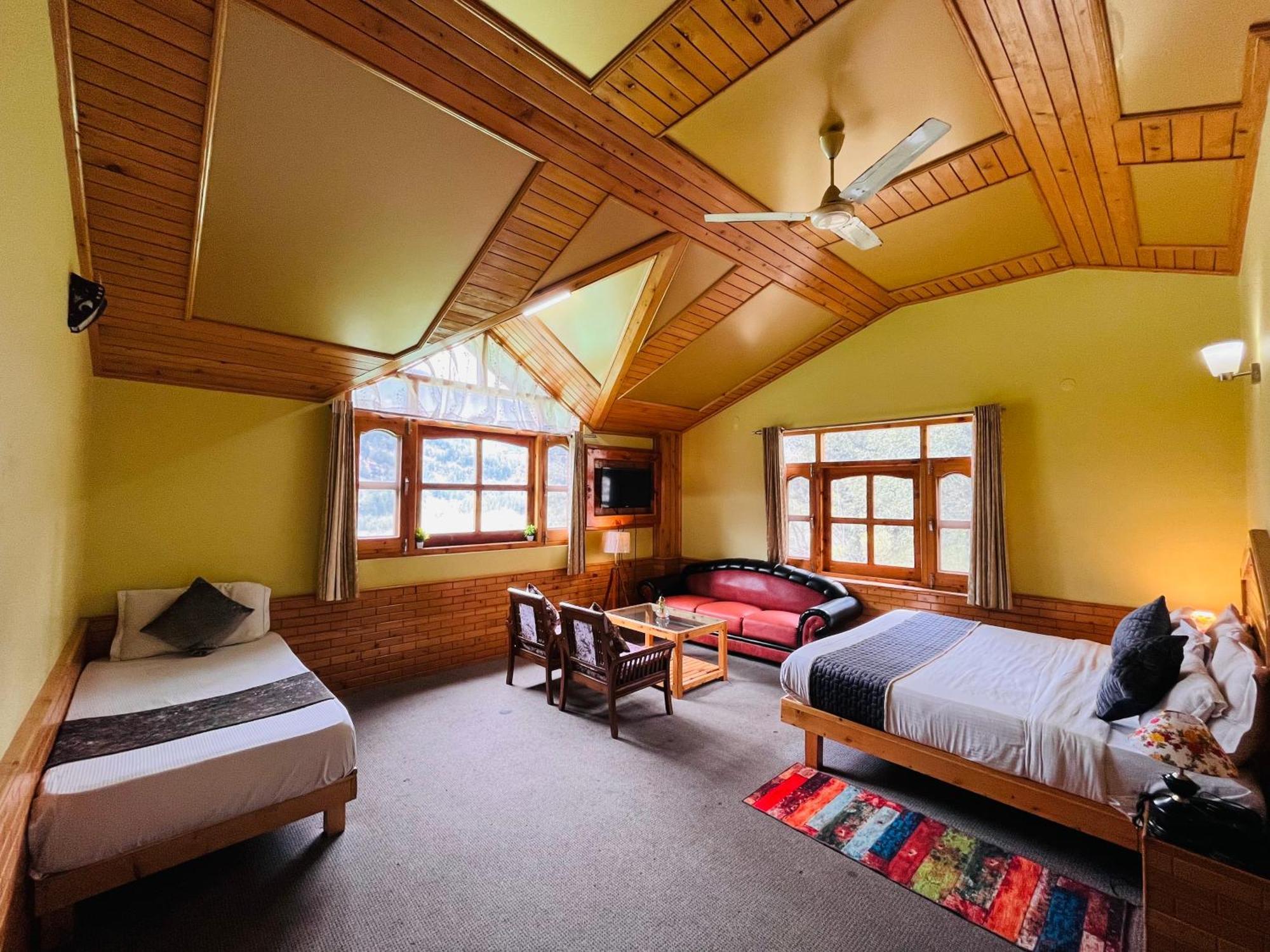 Snow Clad Riverview Hotel & Resort, Manali Dış mekan fotoğraf