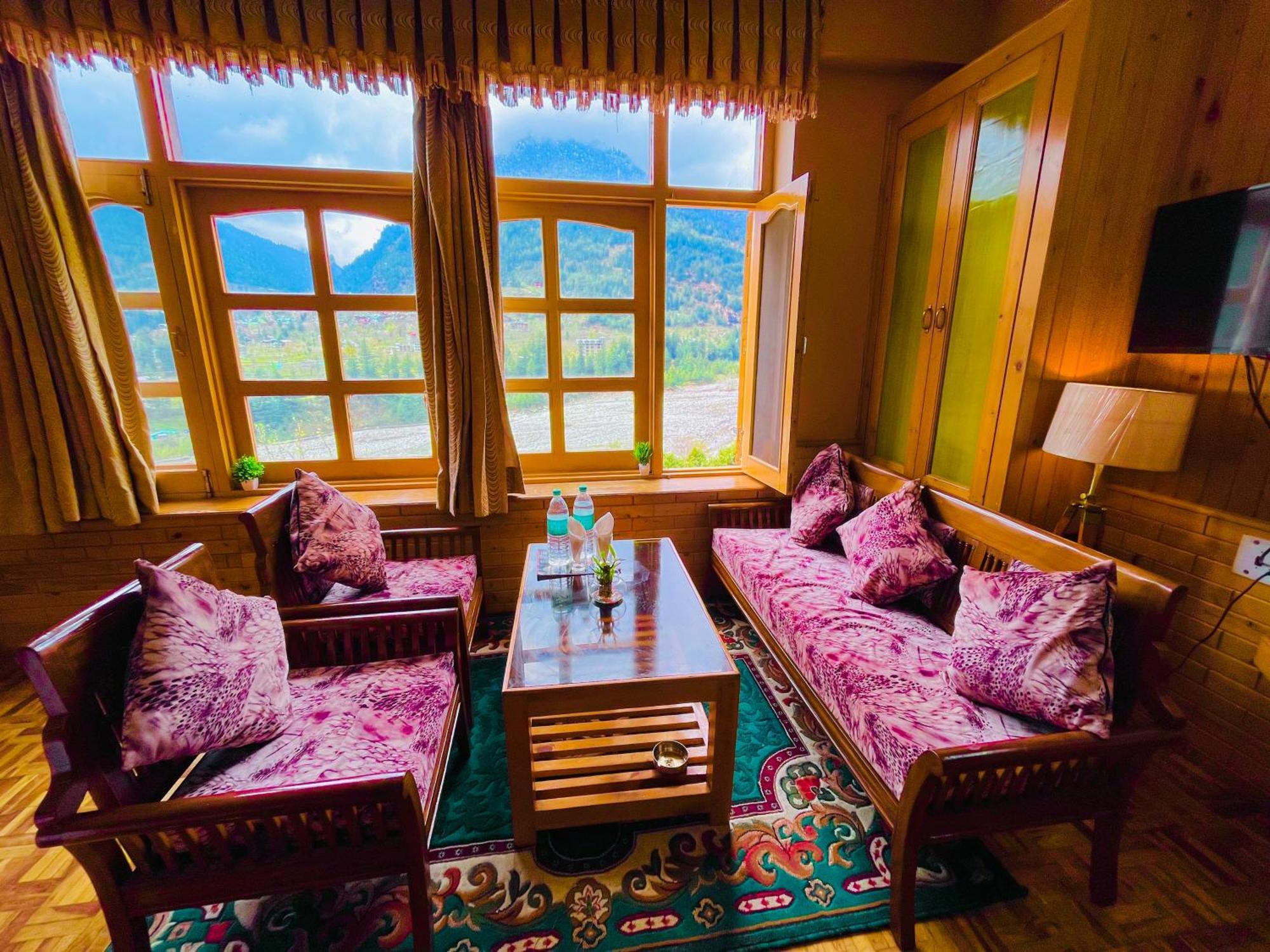 Snow Clad Riverview Hotel & Resort, Manali Dış mekan fotoğraf