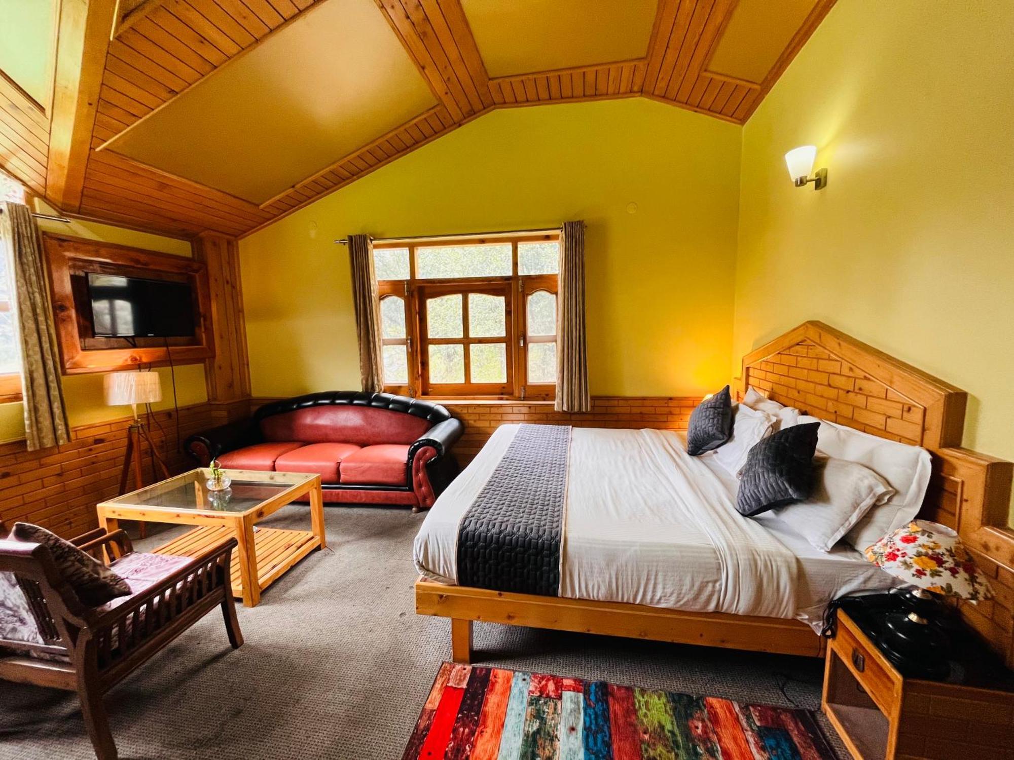 Snow Clad Riverview Hotel & Resort, Manali Dış mekan fotoğraf