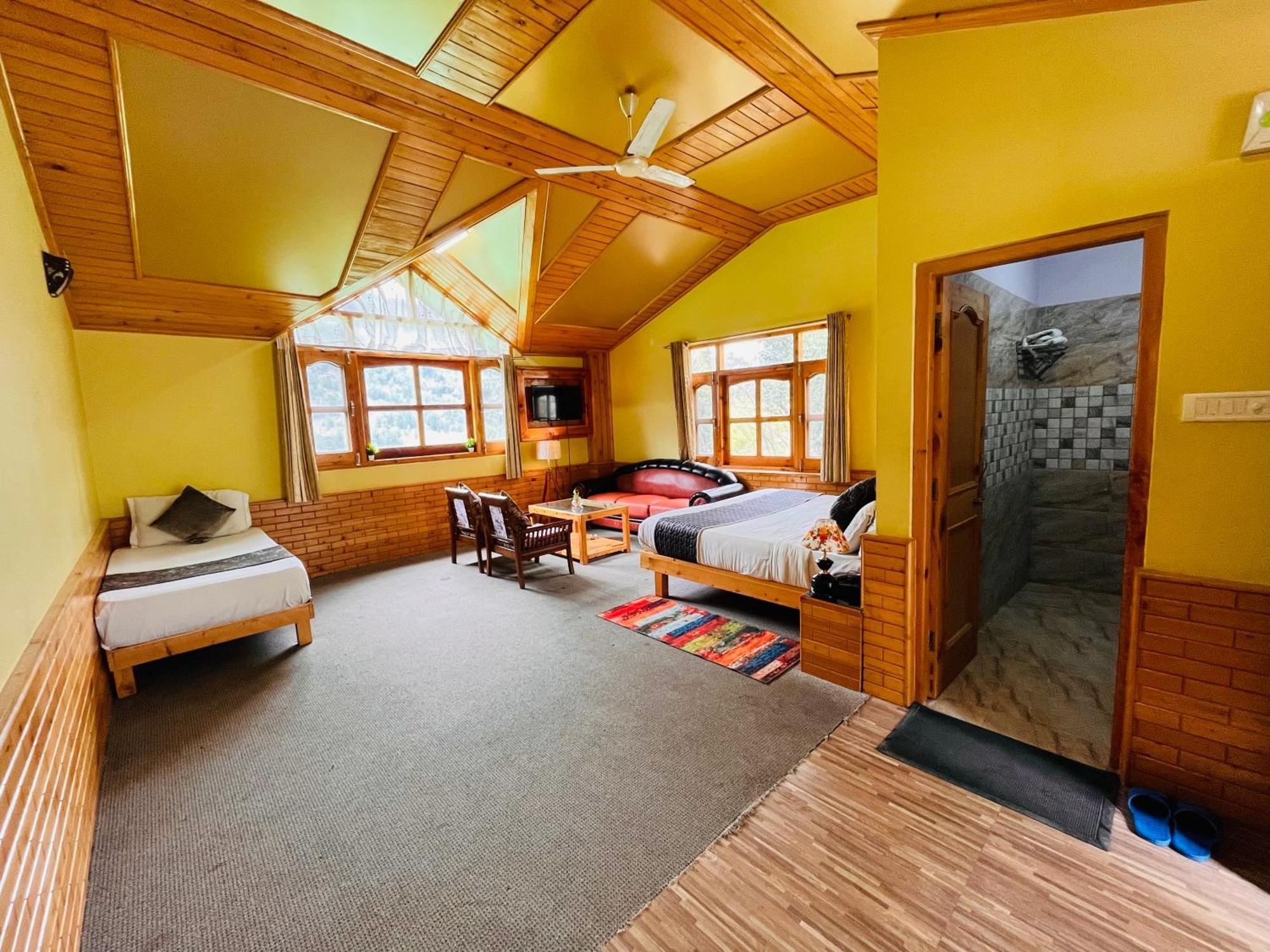 Snow Clad Riverview Hotel & Resort, Manali Dış mekan fotoğraf