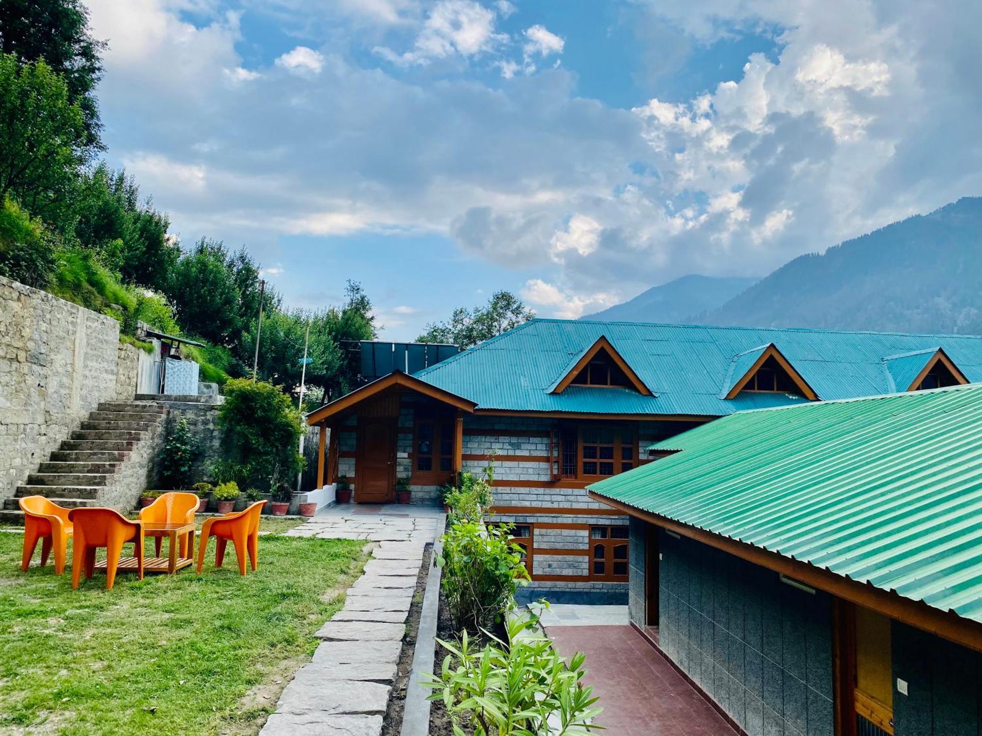 Snow Clad Riverview Hotel & Resort, Manali Dış mekan fotoğraf